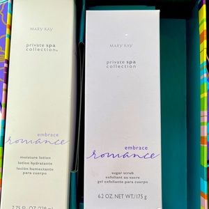 Mary Kay Spa Collection- Moisture Lotion and Sugar Scrub Set
